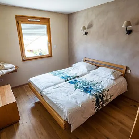 Holiday home Des Courtans De Jeanne Belrupt-en-Verdunois
