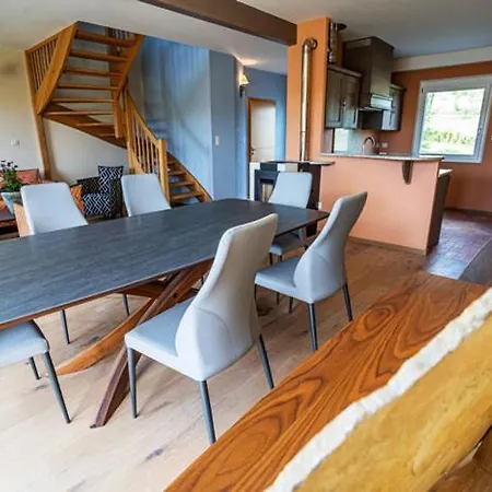 Ferienhaus Des Courtans De Jeanne