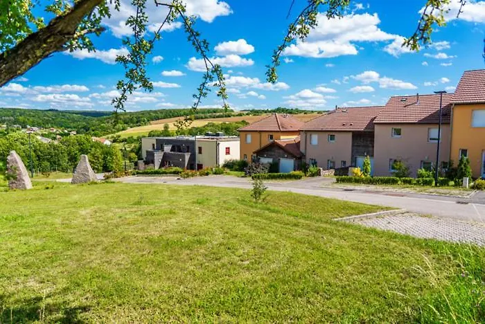 Des Courtans De Jeanne